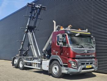 Volvo FMX 330 6x2*4 / HIAB CRANE KRAN / CONTAINER SYSTEM